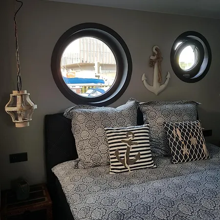 Riverloft I Κουξχάφεν