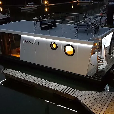 Riverloft I 3* Κουξχάφεν